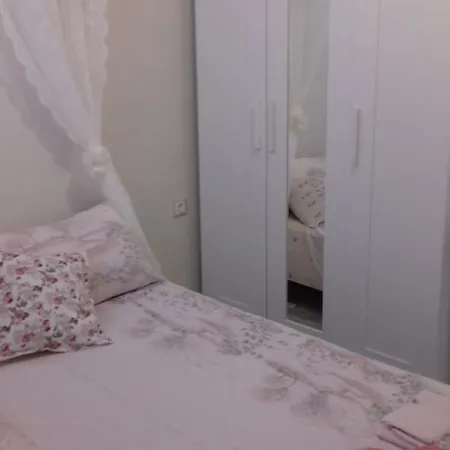 Sweet N1 And N3 Apartment *
